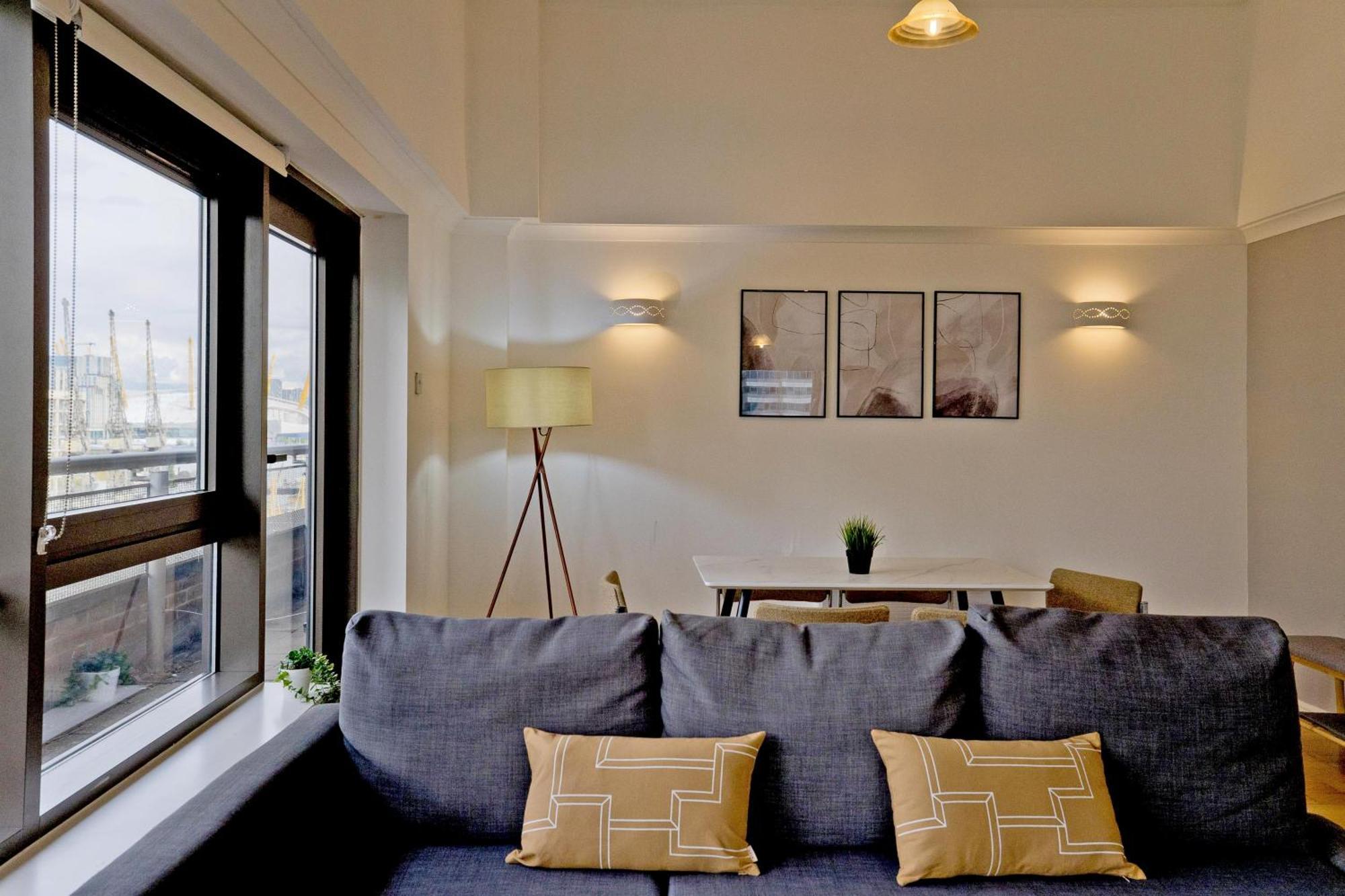 Imperial Meridian Place Apartment لندن المظهر الخارجي الصورة