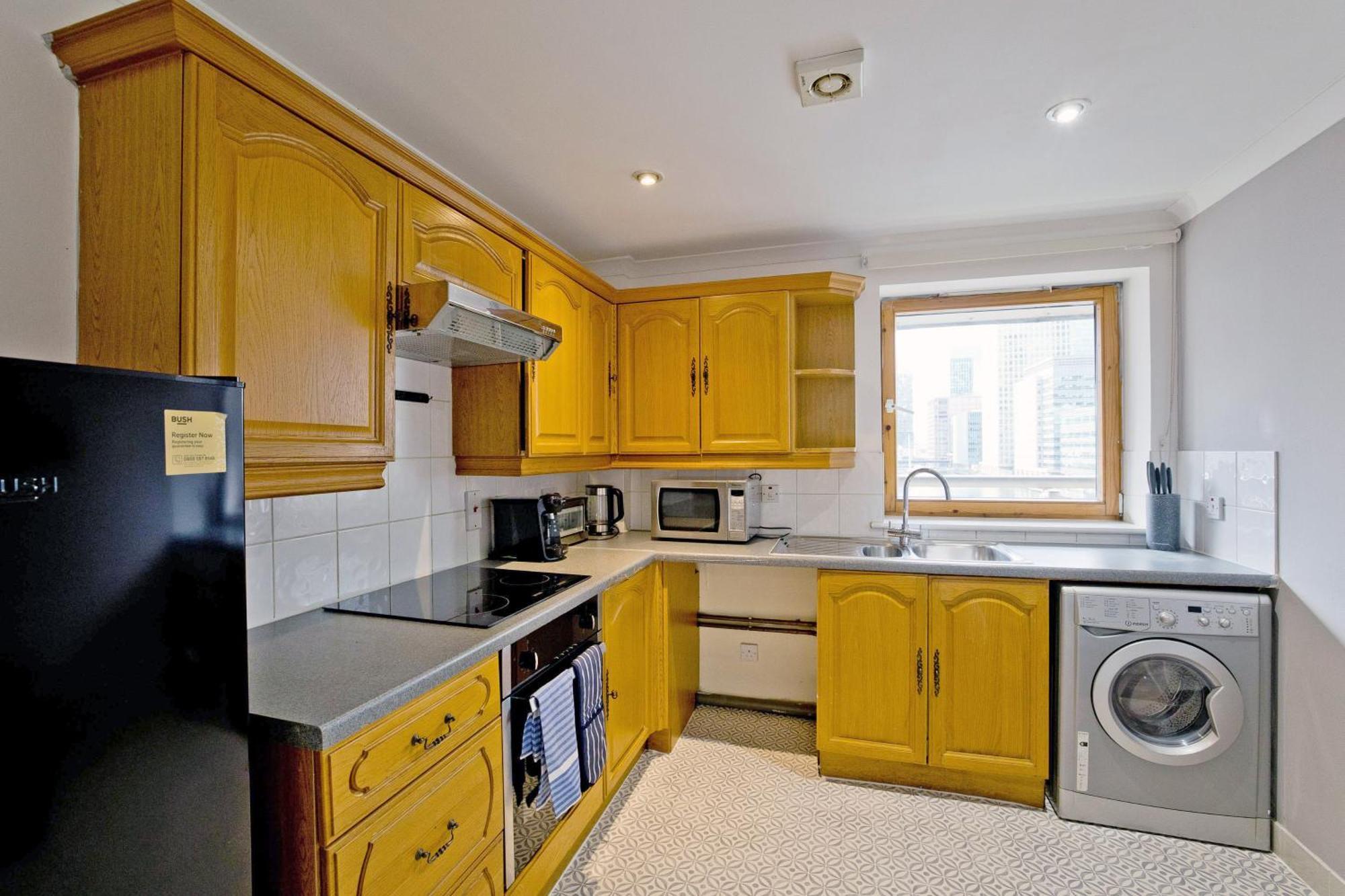 Imperial Meridian Place Apartment لندن المظهر الخارجي الصورة