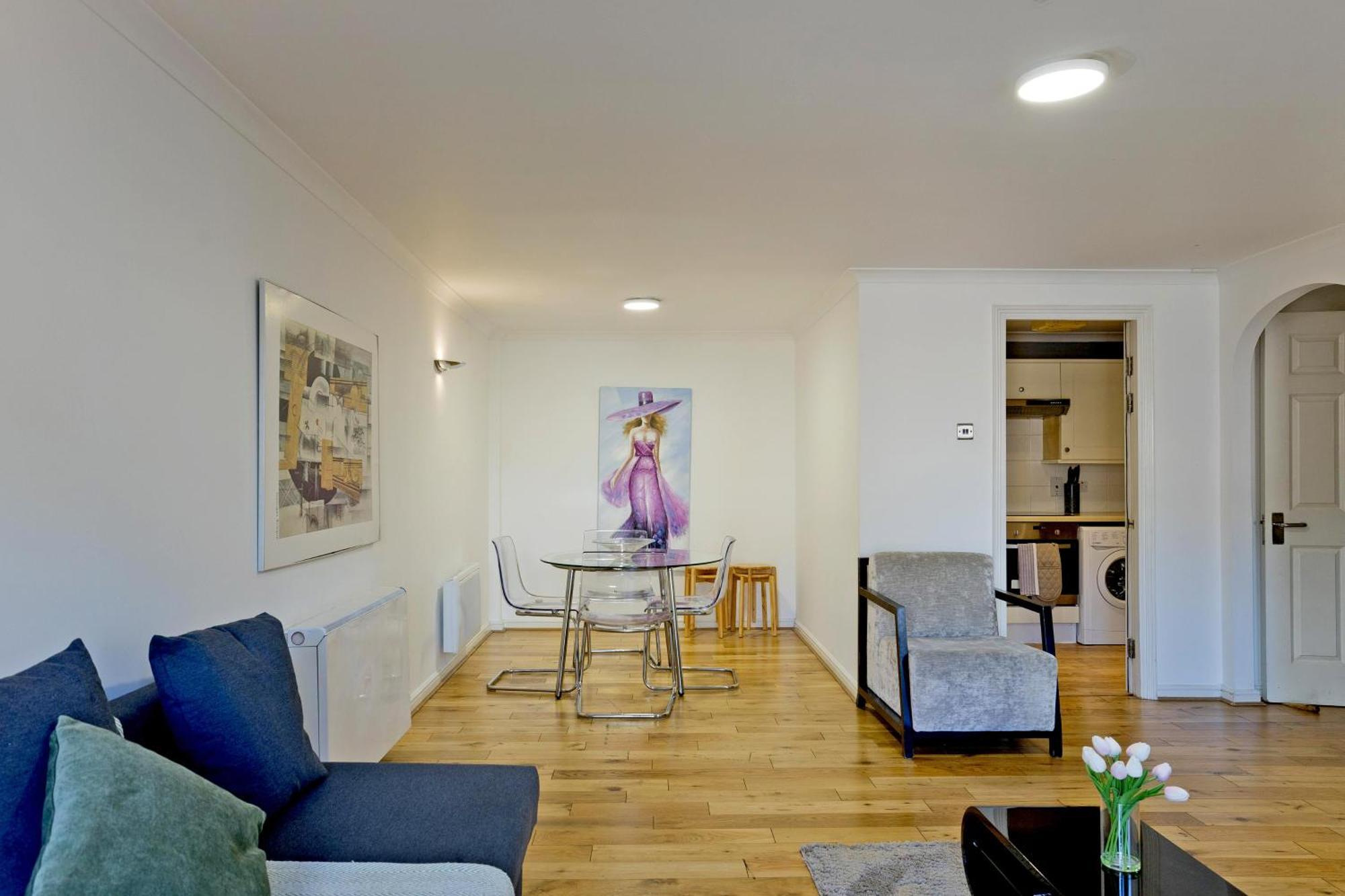 Imperial Meridian Place Apartment لندن المظهر الخارجي الصورة
